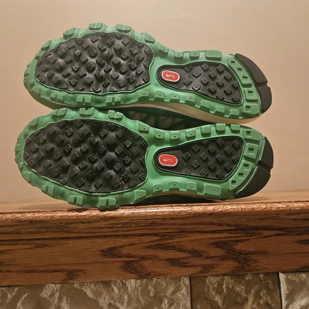 Nike Air Max 2011 Womens Size 10 Shoes - Picture 5 of 5
